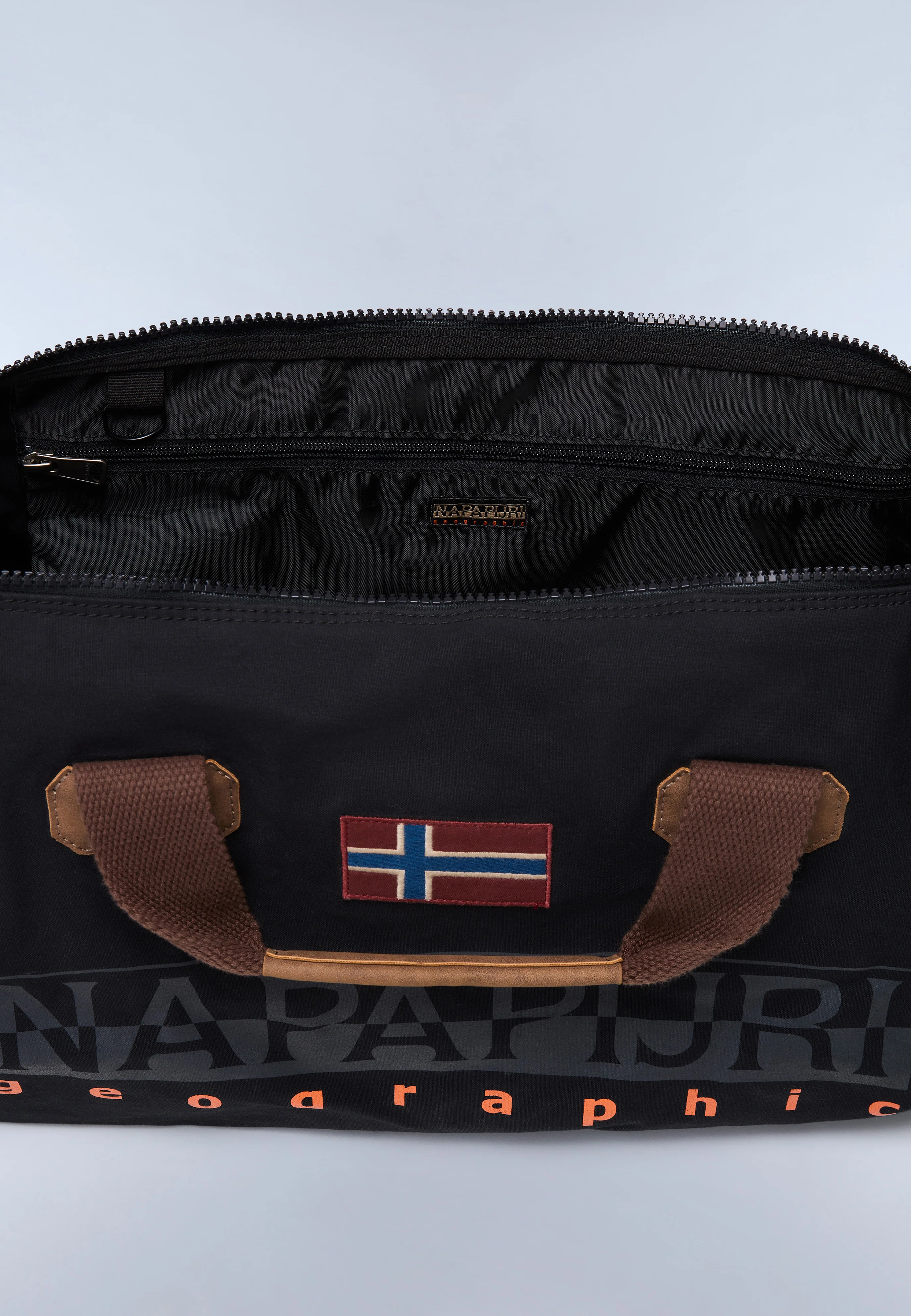 Bering Duffle Bag - 48 Lt - Image 8